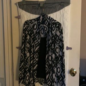 Woman’s Long Sleeve Medium